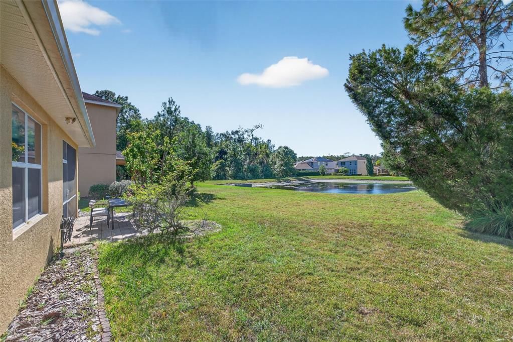 For Sale: $549,000 (5 beds, 3 baths, 2950 Square Feet)