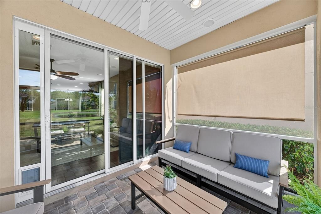 For Sale: $549,000 (5 beds, 3 baths, 2950 Square Feet)