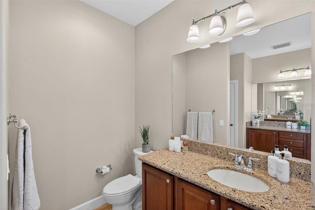 For Sale: $549,000 (5 beds, 3 baths, 2950 Square Feet)