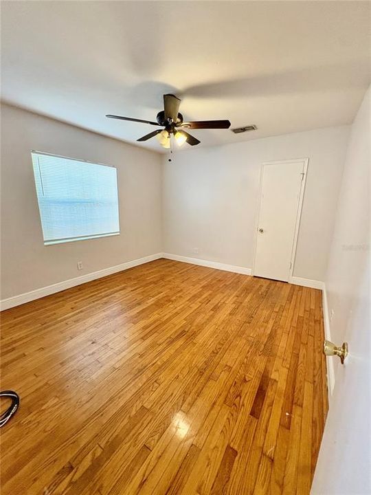 For Rent: $1,395 (2 beds, 2 baths, 850 Square Feet)