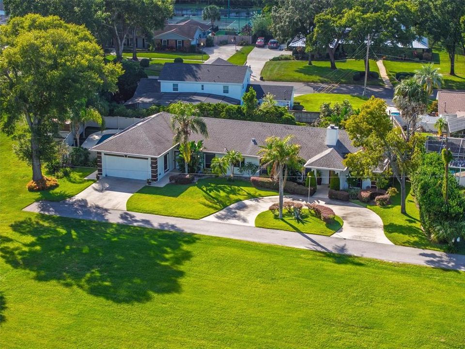 На продажу: $784,900 (4 спален, 3 ванн, 2799 Квадратных фут)