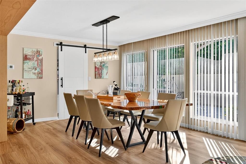 На продажу: $784,900 (4 спален, 3 ванн, 2799 Квадратных фут)