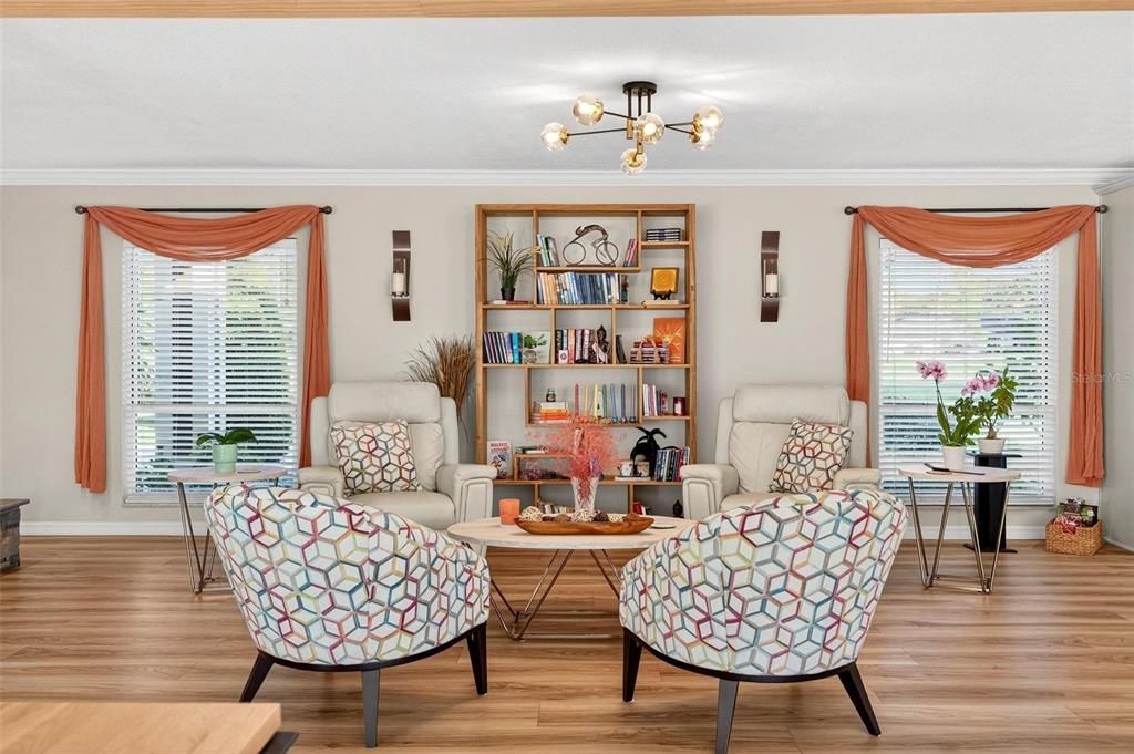 На продажу: $784,900 (4 спален, 3 ванн, 2799 Квадратных фут)