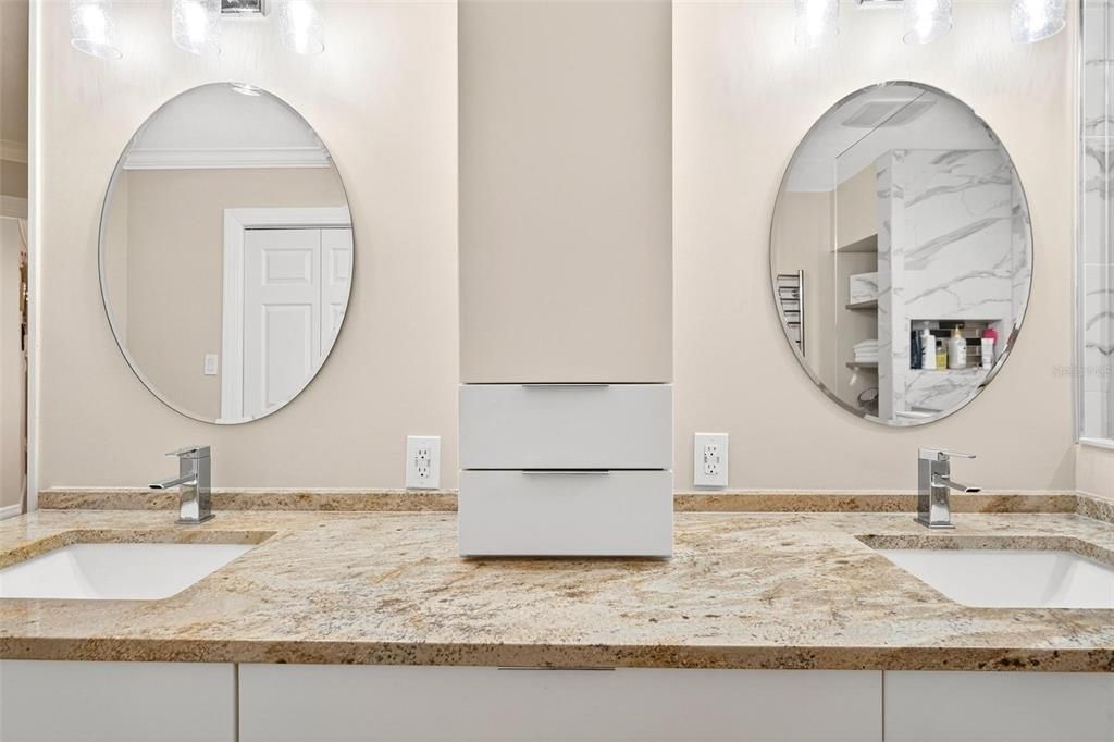 На продажу: $784,900 (4 спален, 3 ванн, 2799 Квадратных фут)