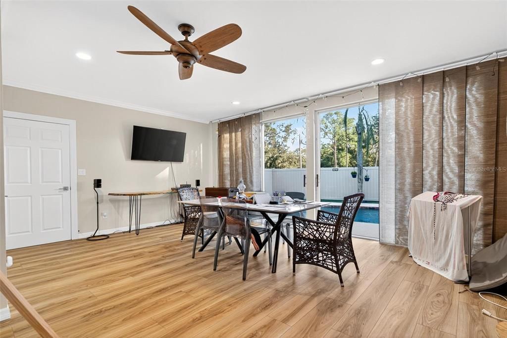 На продажу: $784,900 (4 спален, 3 ванн, 2799 Квадратных фут)