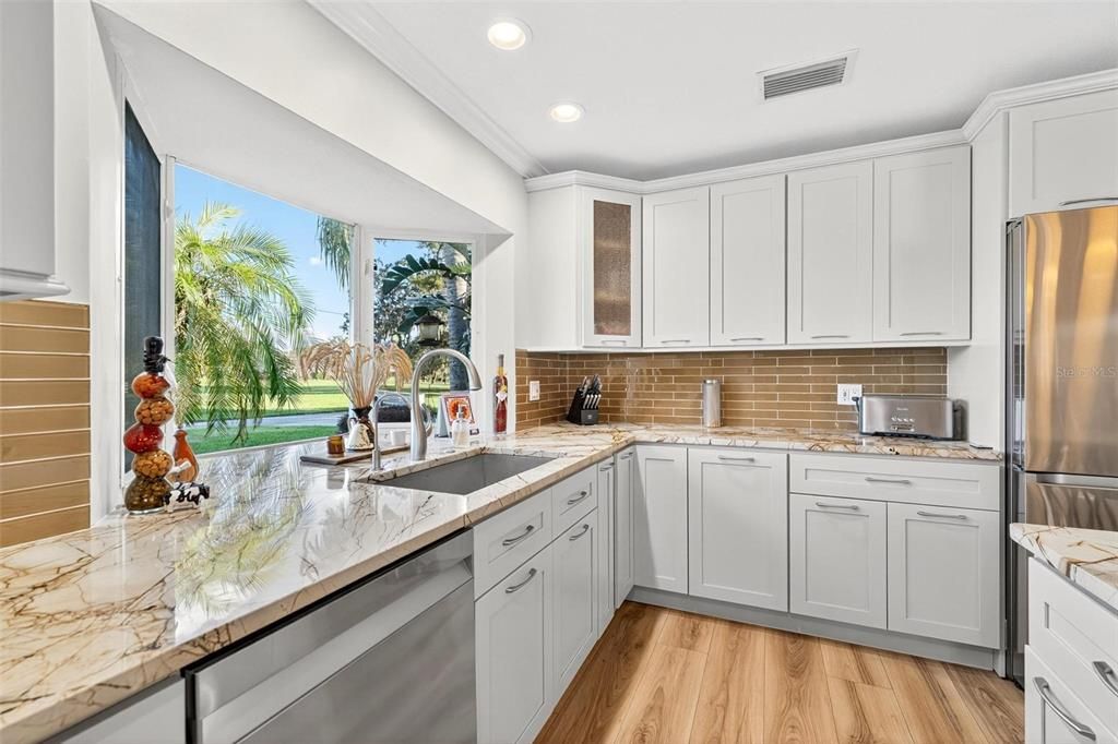 На продажу: $784,900 (4 спален, 3 ванн, 2799 Квадратных фут)