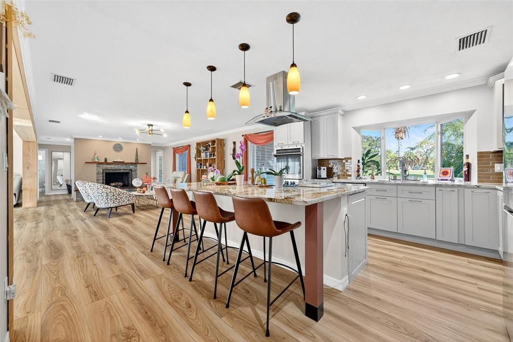 На продажу: $784,900 (4 спален, 3 ванн, 2799 Квадратных фут)