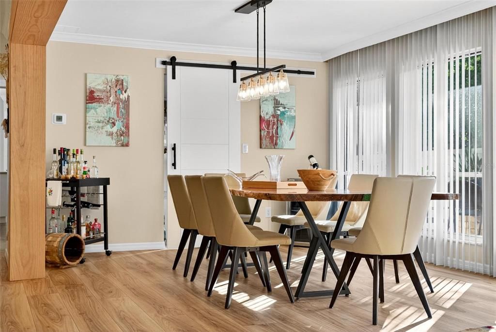 На продажу: $784,900 (4 спален, 3 ванн, 2799 Квадратных фут)