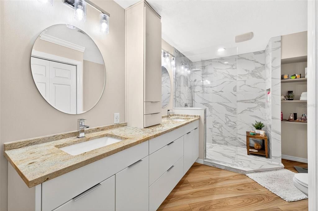 На продажу: $784,900 (4 спален, 3 ванн, 2799 Квадратных фут)