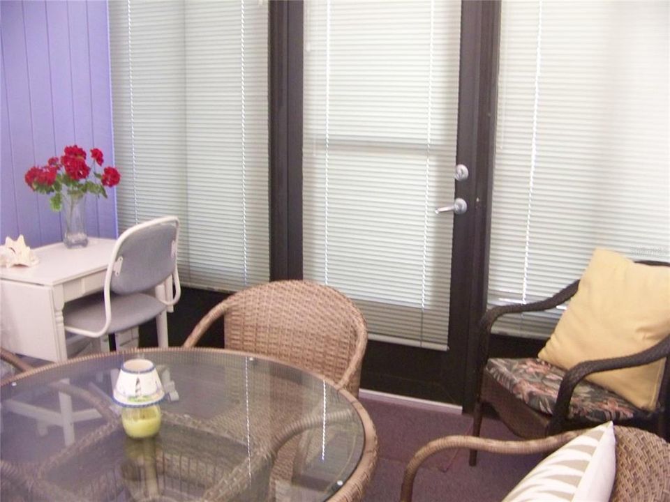 En Venta: $145,000 (2 camas, 1 baños, 998 Pies cuadrados)