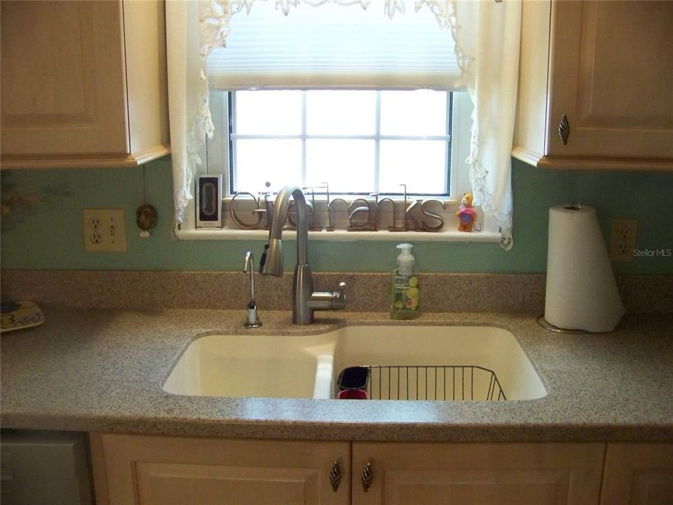 En Venta: $145,000 (2 camas, 1 baños, 998 Pies cuadrados)