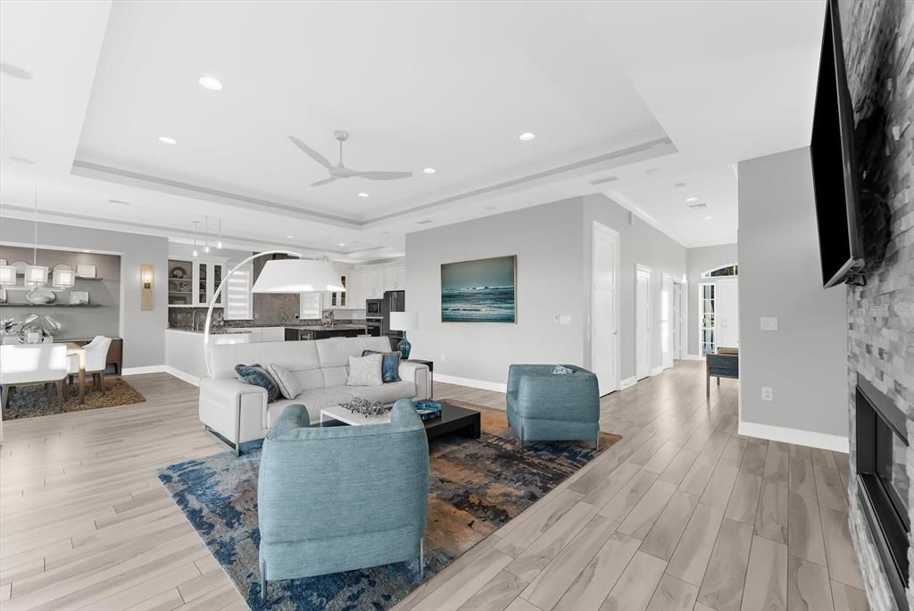 En Venta: $1,200,000 (4 camas, 3 baños, 3090 Pies cuadrados)