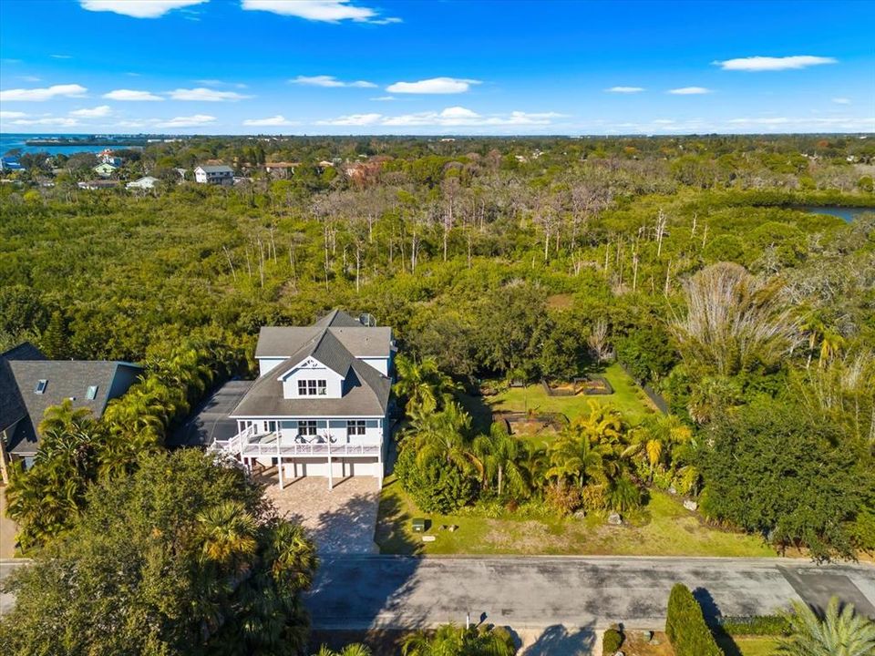 En Venta: $1,200,000 (4 camas, 3 baños, 3090 Pies cuadrados)