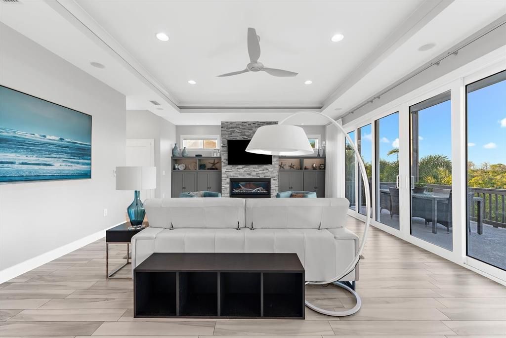 En Venta: $1,200,000 (4 camas, 3 baños, 3090 Pies cuadrados)