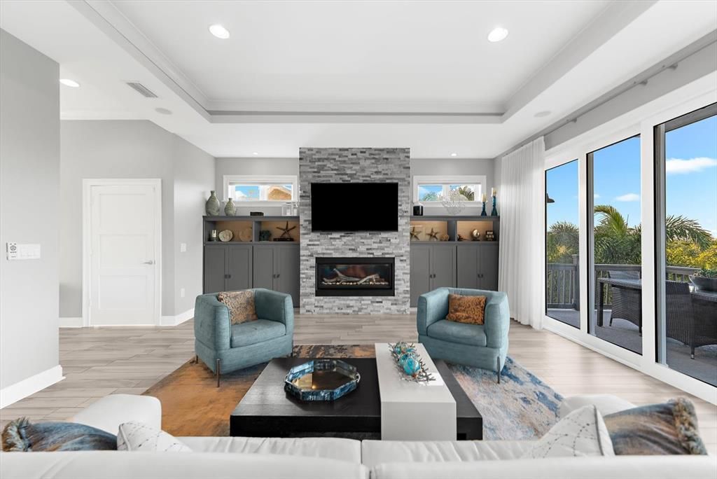 En Venta: $1,200,000 (4 camas, 3 baños, 3090 Pies cuadrados)