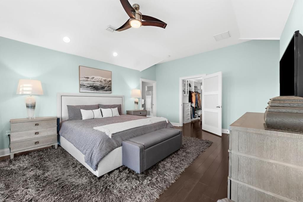 En Venta: $1,200,000 (4 camas, 3 baños, 3090 Pies cuadrados)