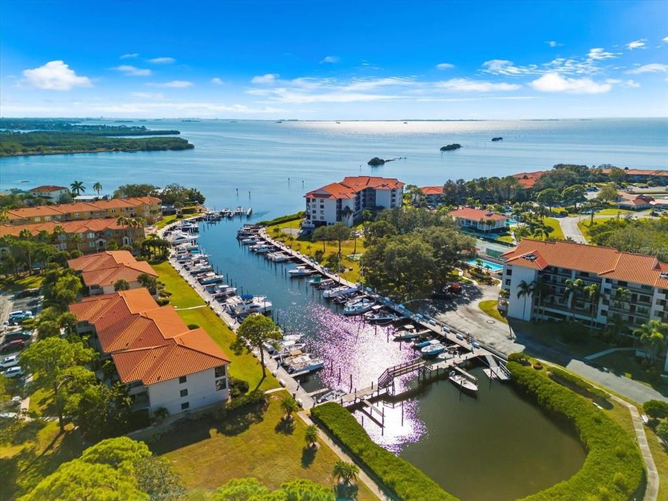 En Venta: $1,200,000 (4 camas, 3 baños, 3090 Pies cuadrados)