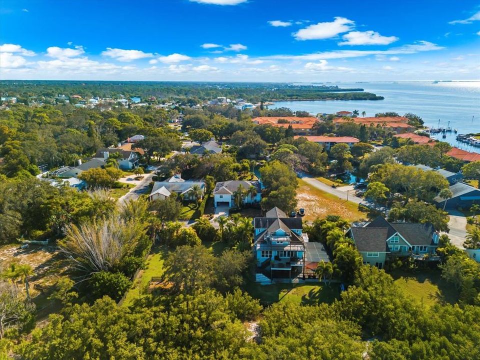 En Venta: $1,200,000 (4 camas, 3 baños, 3090 Pies cuadrados)