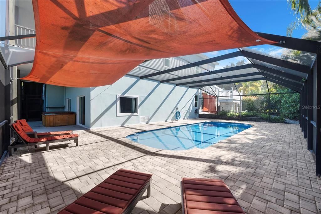 En Venta: $1,200,000 (4 camas, 3 baños, 3090 Pies cuadrados)