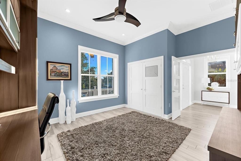 En Venta: $1,200,000 (4 camas, 3 baños, 3090 Pies cuadrados)