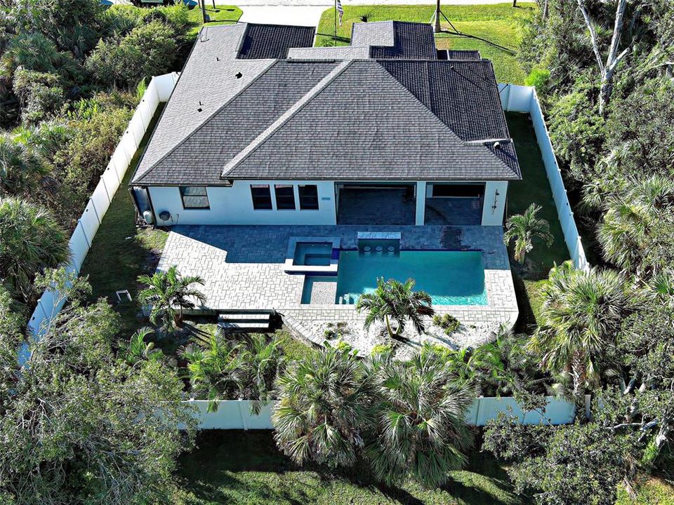 出租: $4,500 (3 贝兹, 2 浴室, 2010 平方英尺)