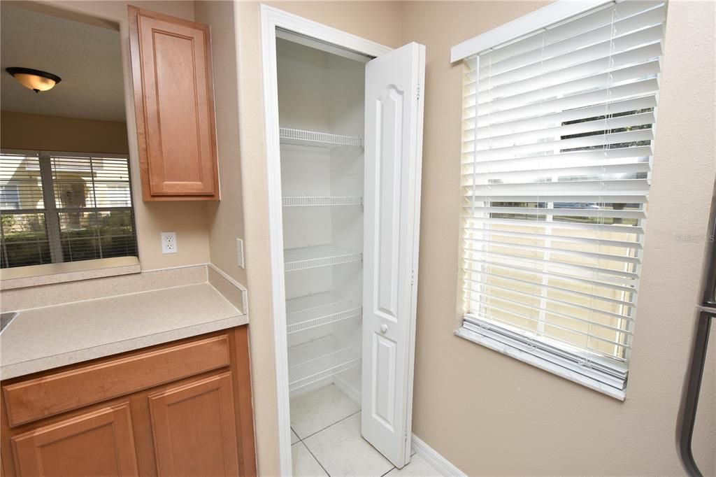 Active With Contract: $199,000 (3 beds, 2 baths, 1302 Square Feet)