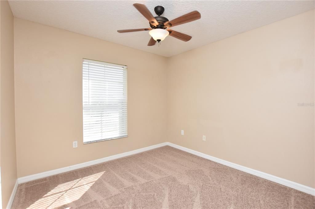 Active With Contract: $199,000 (3 beds, 2 baths, 1302 Square Feet)