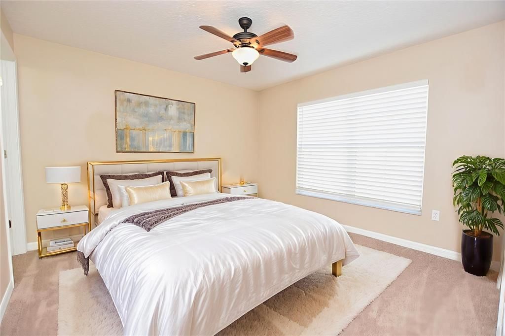 Active With Contract: $199,000 (3 beds, 2 baths, 1302 Square Feet)