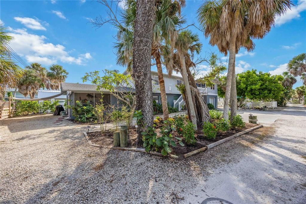 待售: $1,890,000 (6 贝兹, 0 浴室, 3174 平方英尺)