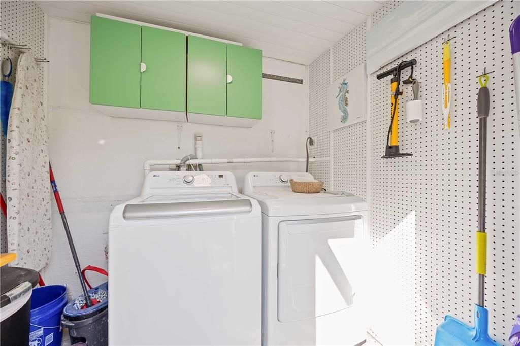 待售: $1,890,000 (6 贝兹, 0 浴室, 3174 平方英尺)