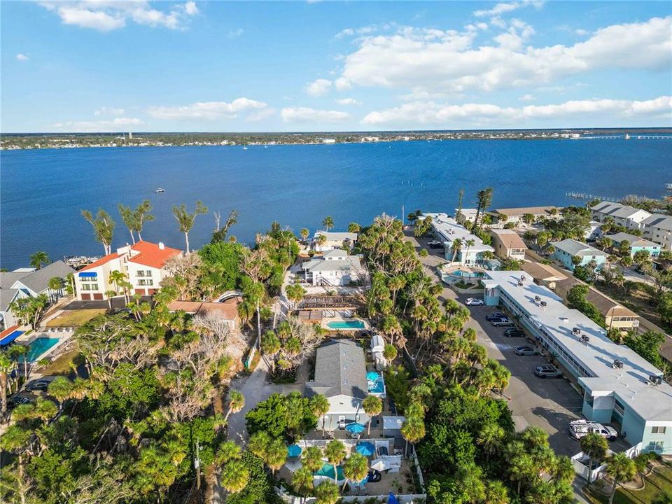 待售: $1,890,000 (6 贝兹, 0 浴室, 3174 平方英尺)