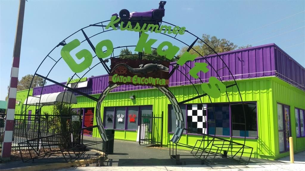 待售: $6,950,000 (7.50 acres)