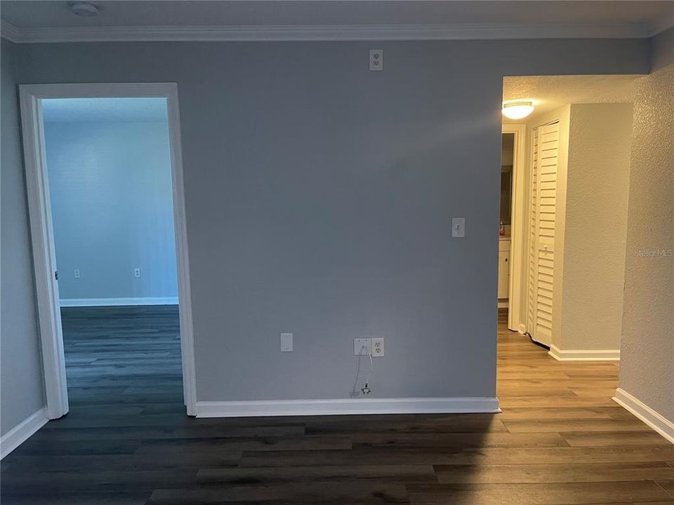 出租: $1,975 (3 贝兹, 2 浴室, 1139 平方英尺)