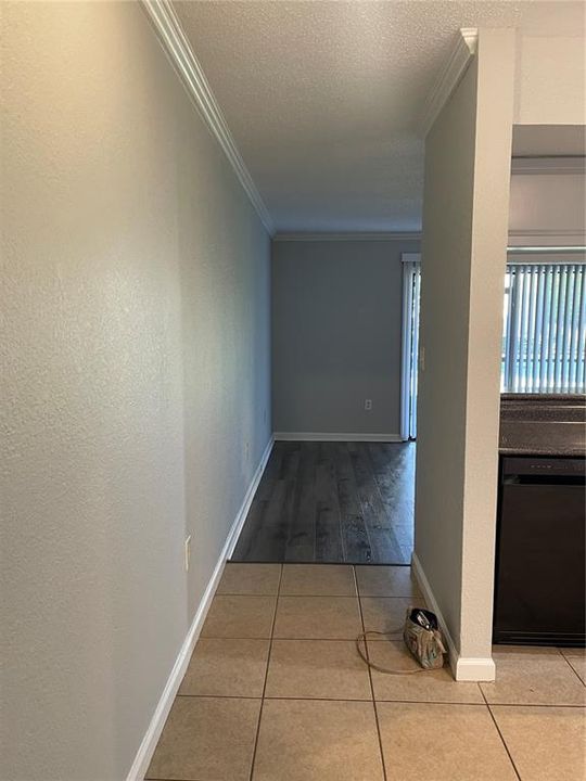 出租: $1,975 (3 贝兹, 2 浴室, 1139 平方英尺)