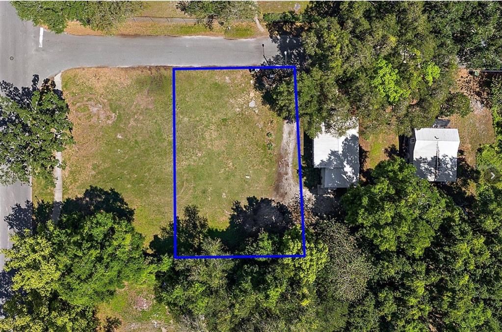 En Venta: $55,000 (0.19 acres)