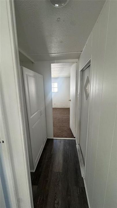 For Sale: $115,000 (2 beds, 2 baths, 744 Square Feet)