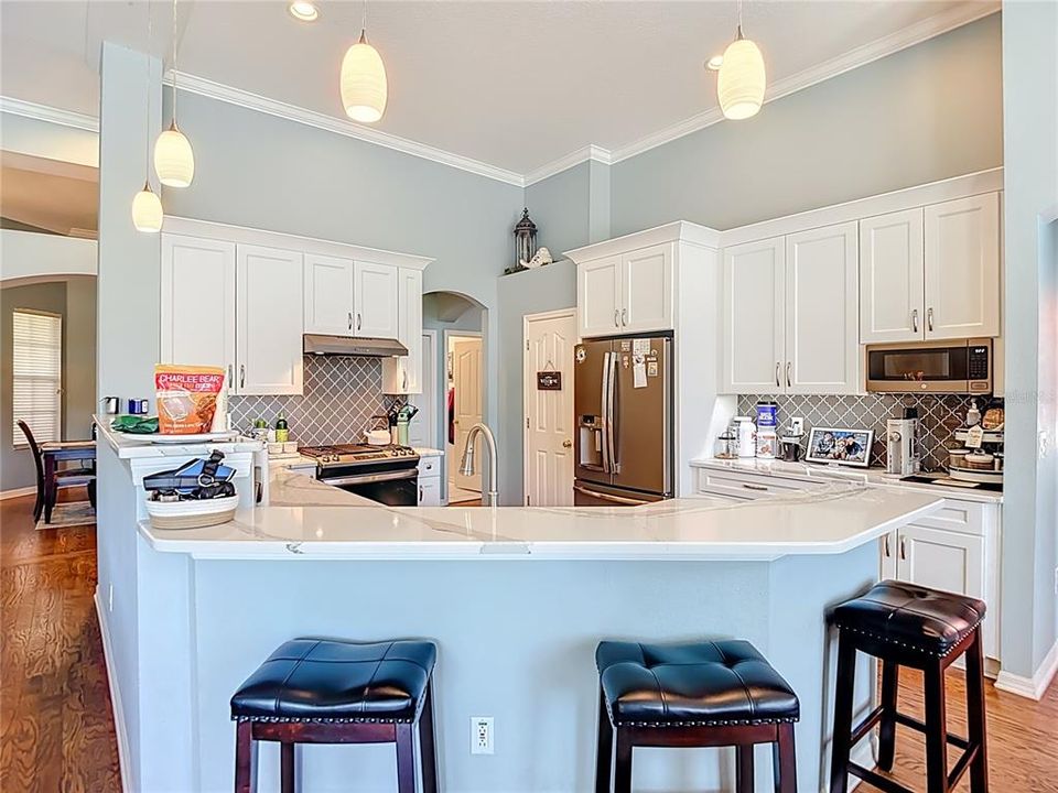 En Venta: $725,000 (4 camas, 3 baños, 2624 Pies cuadrados)