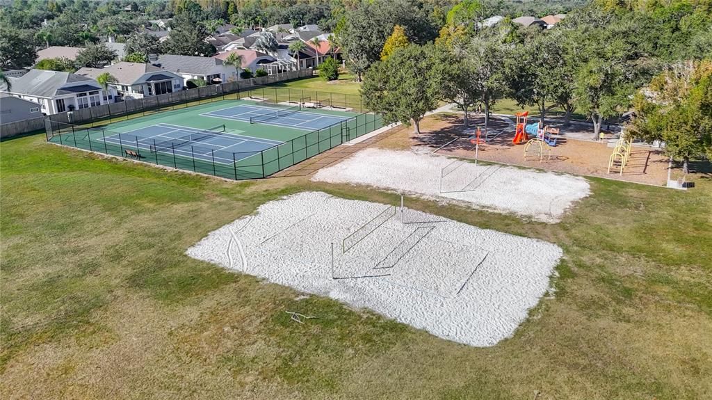 En Venta: $725,000 (4 camas, 3 baños, 2624 Pies cuadrados)