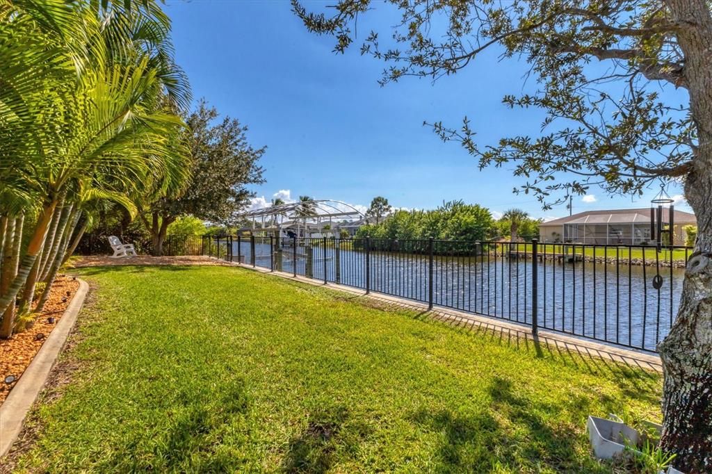 For Sale: $775,000 (5 beds, 4 baths, 3159 Square Feet)