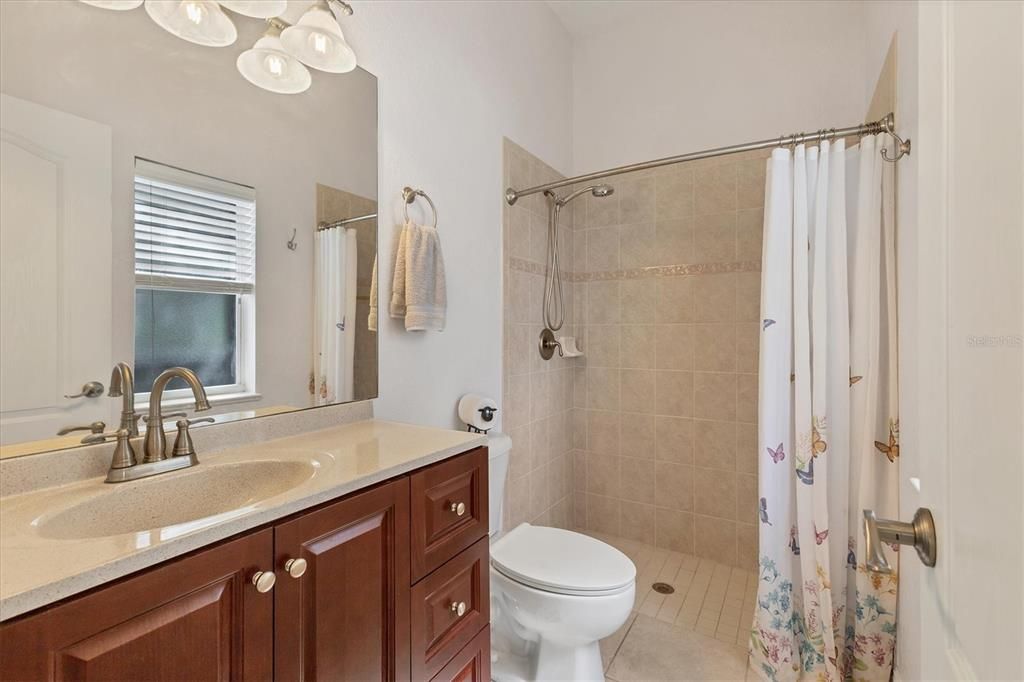 For Sale: $775,000 (5 beds, 4 baths, 3159 Square Feet)