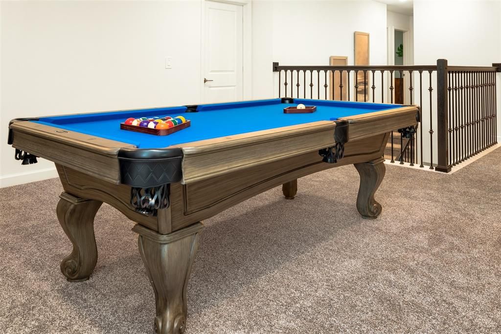 For Sale: $989,000 (8 beds, 5 baths, 4289 Square Feet)