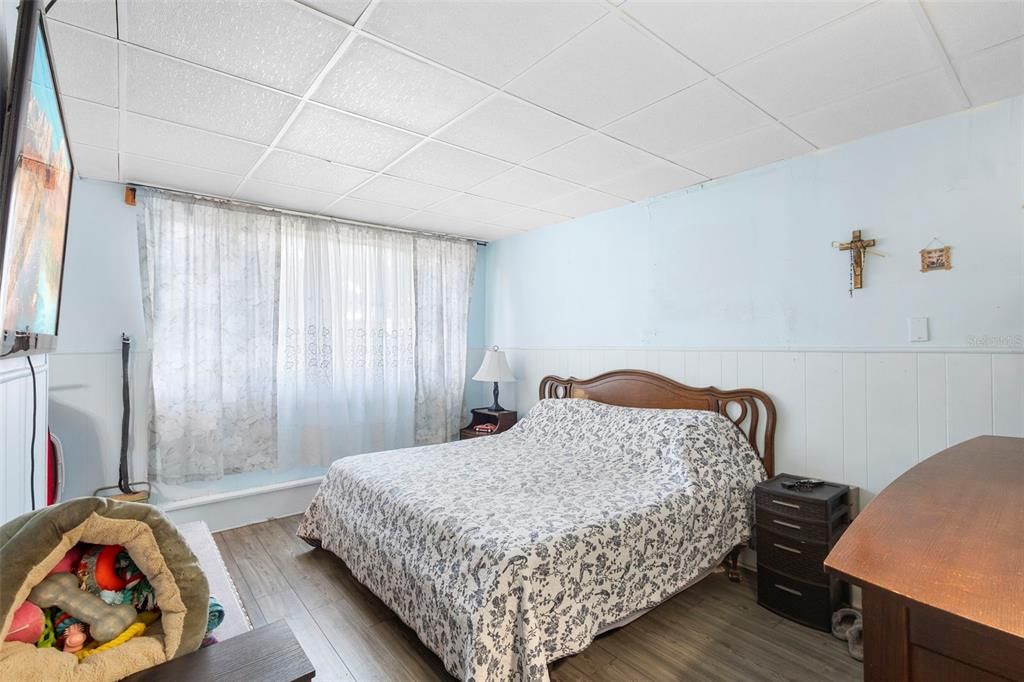 For Sale: $309,900 (3 beds, 2 baths, 1492 Square Feet)