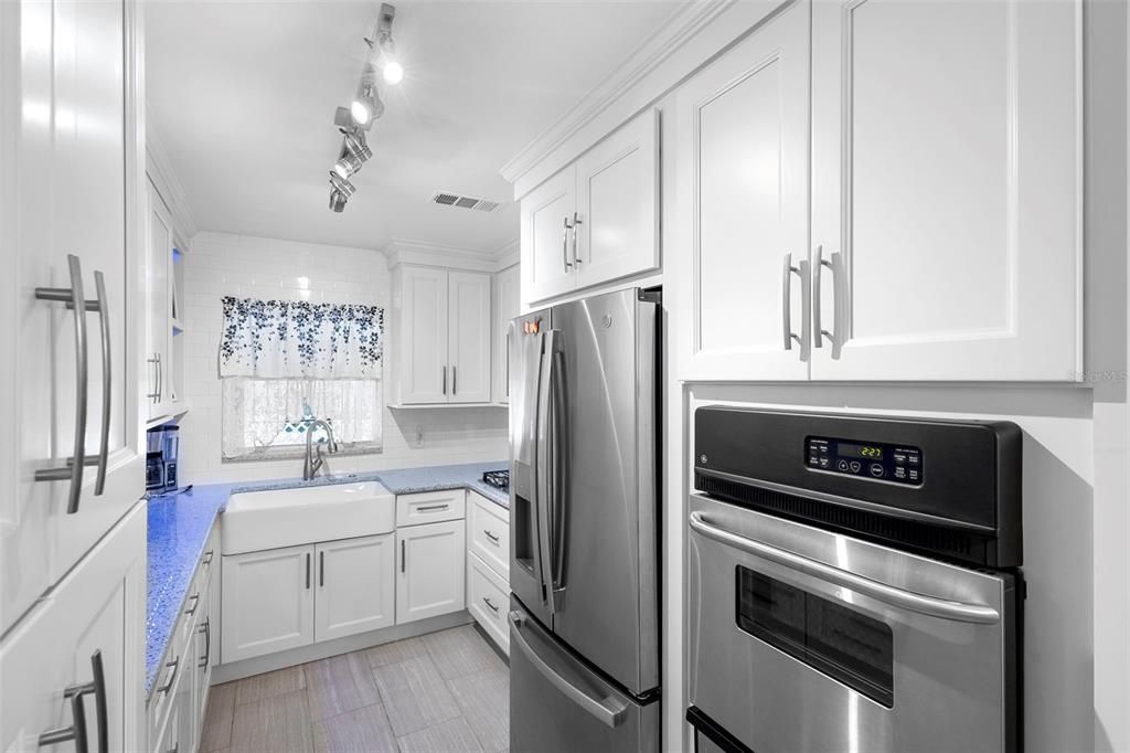 For Sale: $309,900 (3 beds, 2 baths, 1492 Square Feet)