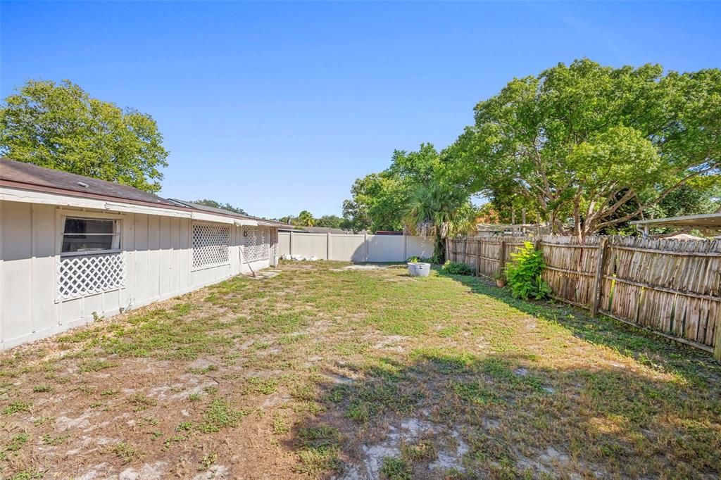 For Sale: $309,900 (3 beds, 2 baths, 1492 Square Feet)