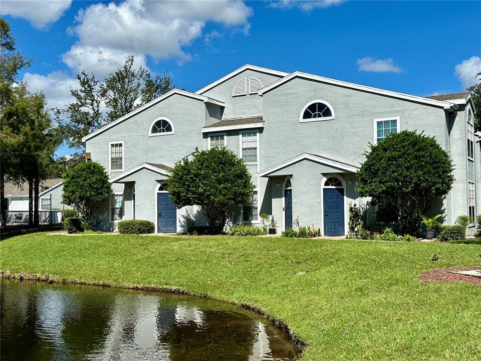 Recently Rented: $1,495 (2 beds, 1 baths, 834 Square Feet)