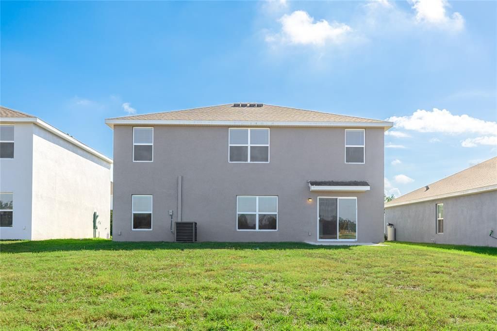 For Rent: $2,700 (5 beds, 3 baths, 2616 Square Feet)