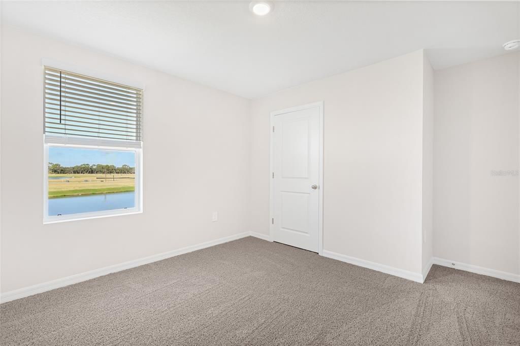 For Rent: $2,700 (5 beds, 3 baths, 2616 Square Feet)