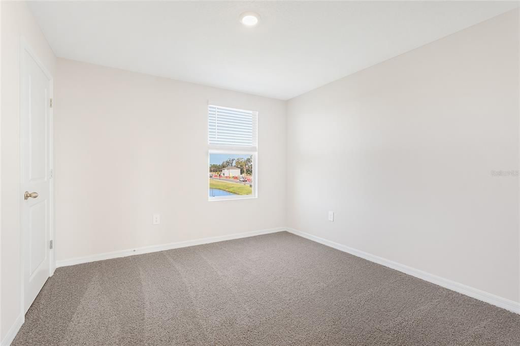 For Rent: $2,700 (5 beds, 3 baths, 2616 Square Feet)