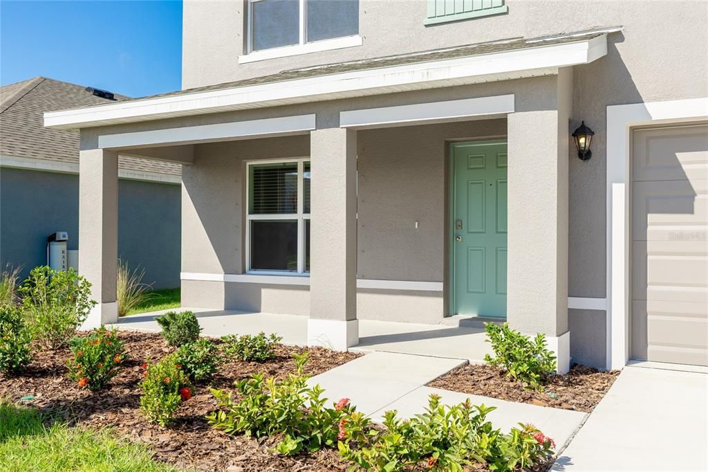 For Rent: $2,700 (5 beds, 3 baths, 2616 Square Feet)