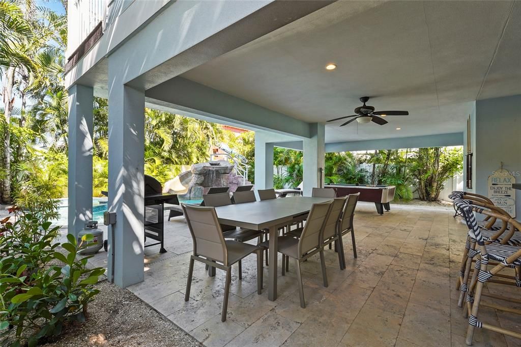 合同活跃: $2,995,000 (7 贝兹, 6 浴室, 3078 平方英尺)